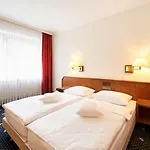 Munte - Wellnesshotel Am Stadtwald 4*