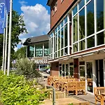 Szálloda Munte - Wellnesshotel Am Stadtwald Bréma