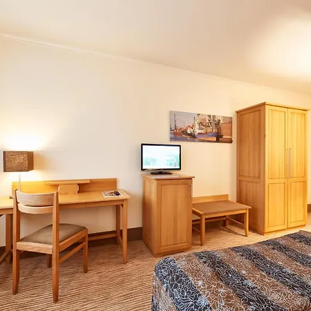 Munte - Wellnesshotel Am Stadtwald 호텔 4*