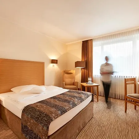 Munte - Wellnesshotel Am Stadtwald 4*