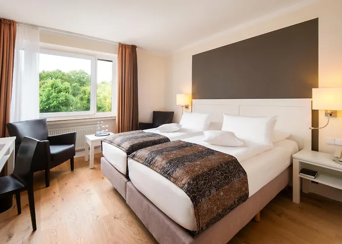 Munte - Wellnesshotel Am Stadtwald Hotel 4*