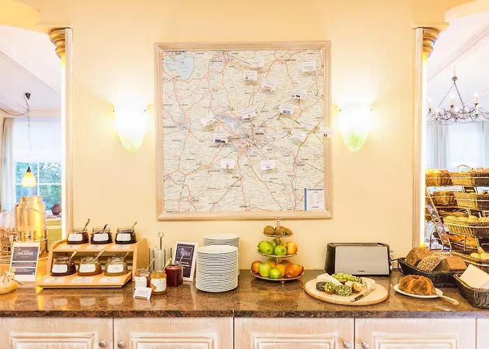 מלון Munte - Wellnesshotel Am Stadtwald 4*